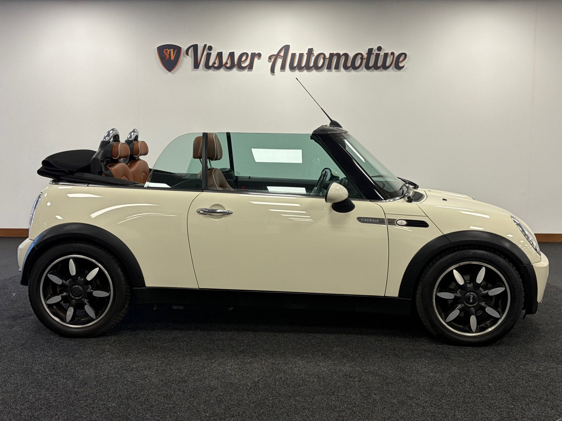 MINI Cabrio
