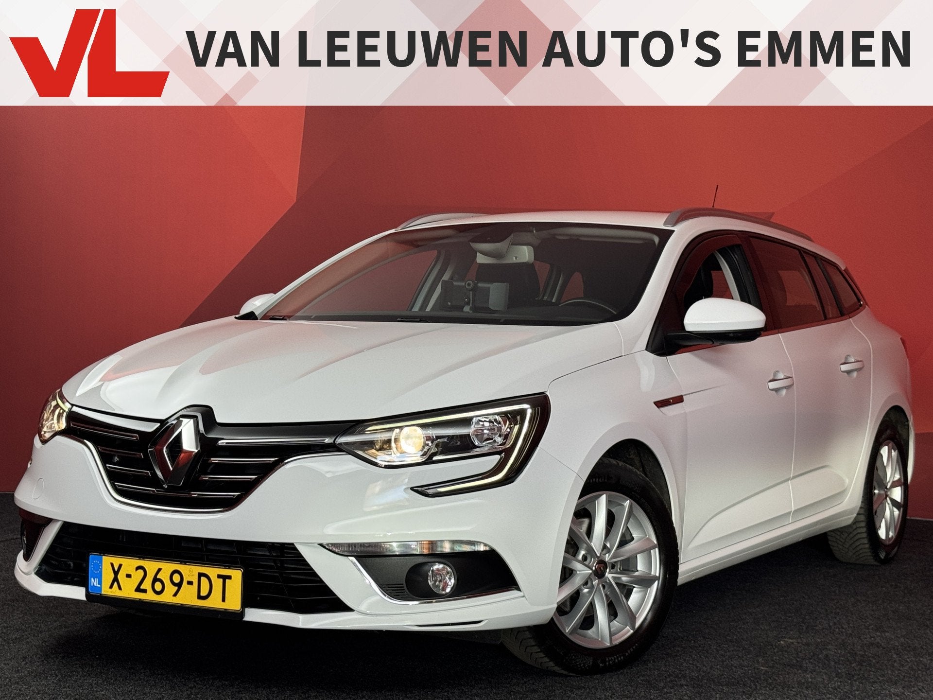 Renault Mégane Estate 1.2 TCe Zen | RIJKLAAR | Navi, Auto's, Voorwielaandrijving, Gebruikt, 4 cilinders, Handgeschakeld