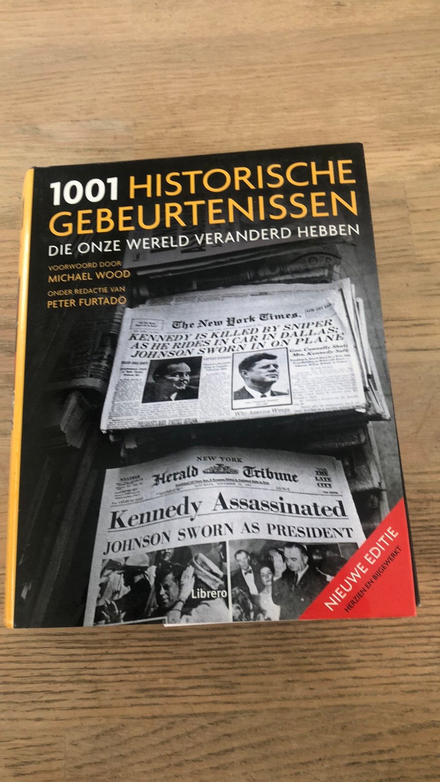 1001historische gebeurtenissen die de wereld veranderdhebben, Ophalen of Verzenden, Zo goed als nieuw