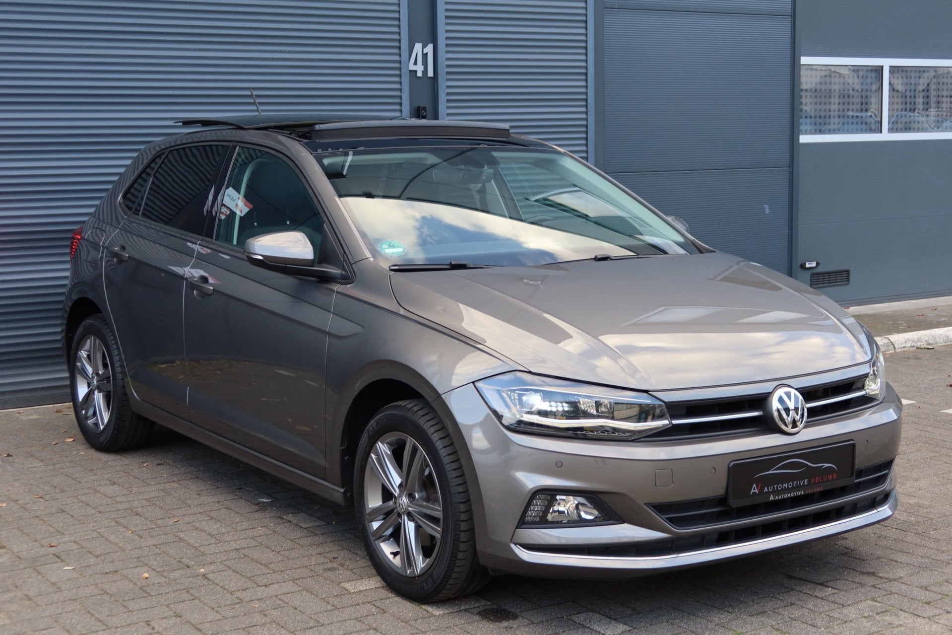 Foto 23 van Volkswagen Polo 1.0 TSI Highline DSG|PANO|LED|ACC|Camera|Car