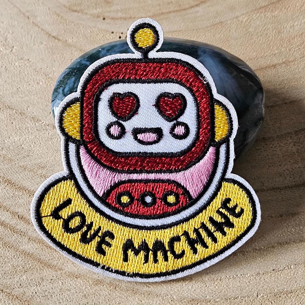Strijk embleem applicatie Patch Love machine, D, Nieuw, Ophalen of Verzenden, D