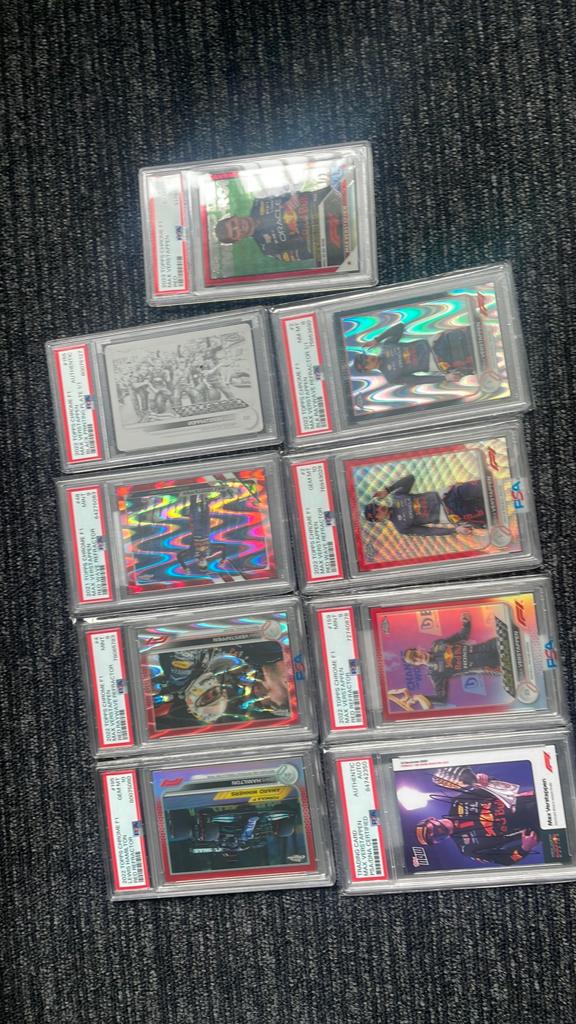 Topps 1/1 1/5 verstappen en hamilton kaarten, Hobby en Vrije tijd, Verzamelkaartspellen | Overige, Ophalen of Verzenden, Zo goed als nieuw