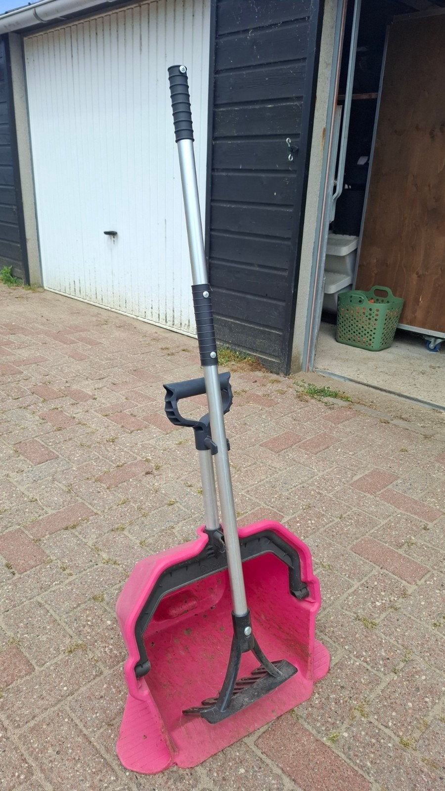 Mestboy, Ophalen