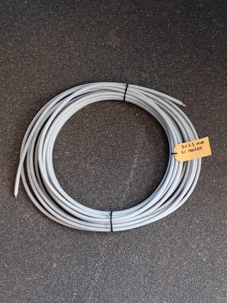 Draka kabel Nieuw 3x2,5mm 21 meter halogen free, Ophalen, Nieuw, Kabel of Snoer