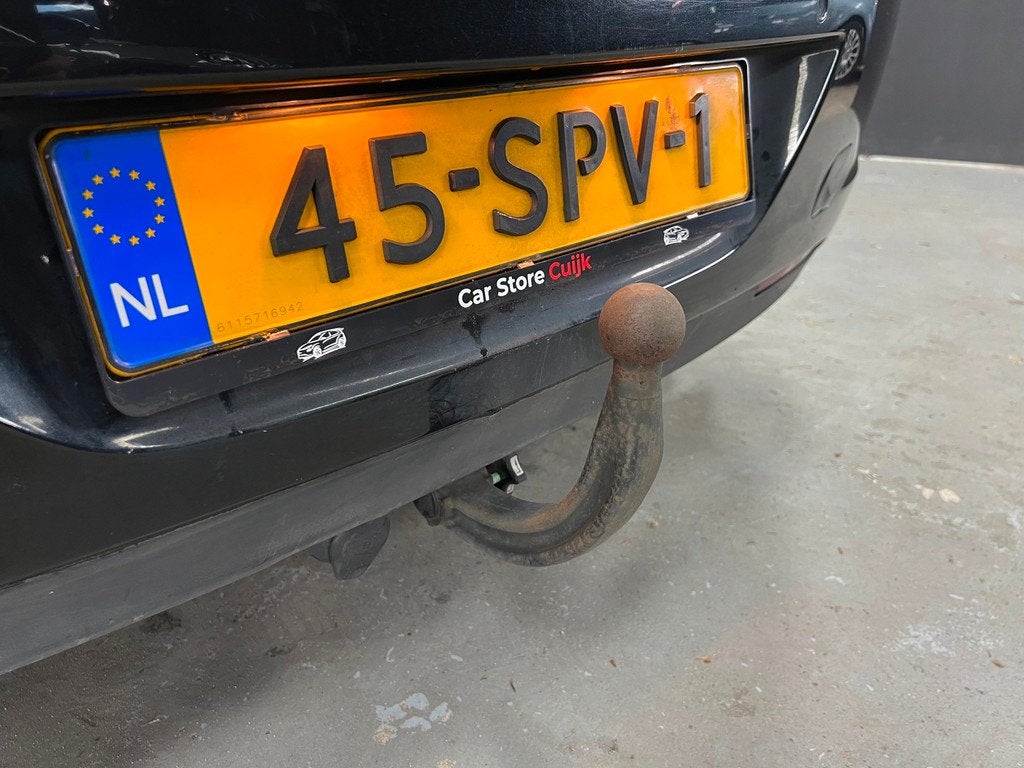Opel Astra 1.4 Turbo GT | Trekhaak | Onderhouden | Nw APK, Voorwielaandrijving, Euro 5, Stof, Gebruikt