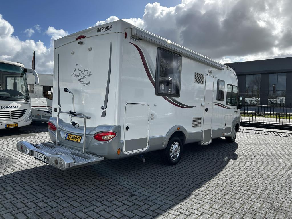 Rapido Le Randonneur 890 F Queensbed/Hefbed/Euro5/2014/6.95m, Caravans en Kamperen, Integraal, Fiat, Bedrijf, Rapido