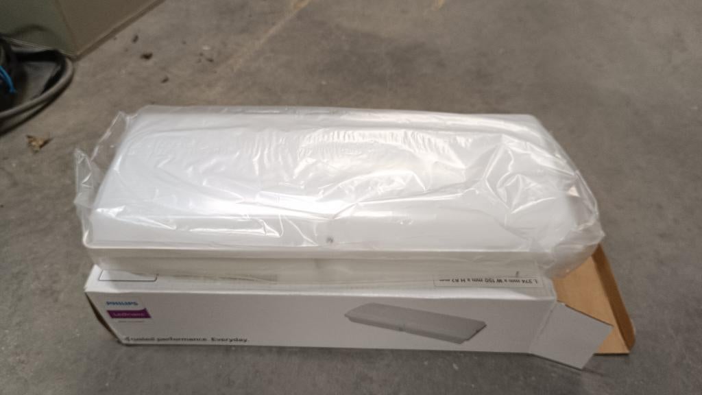 Muurlamp Philips Ledinaire 6W, Ophalen, Nieuw, Kunststof