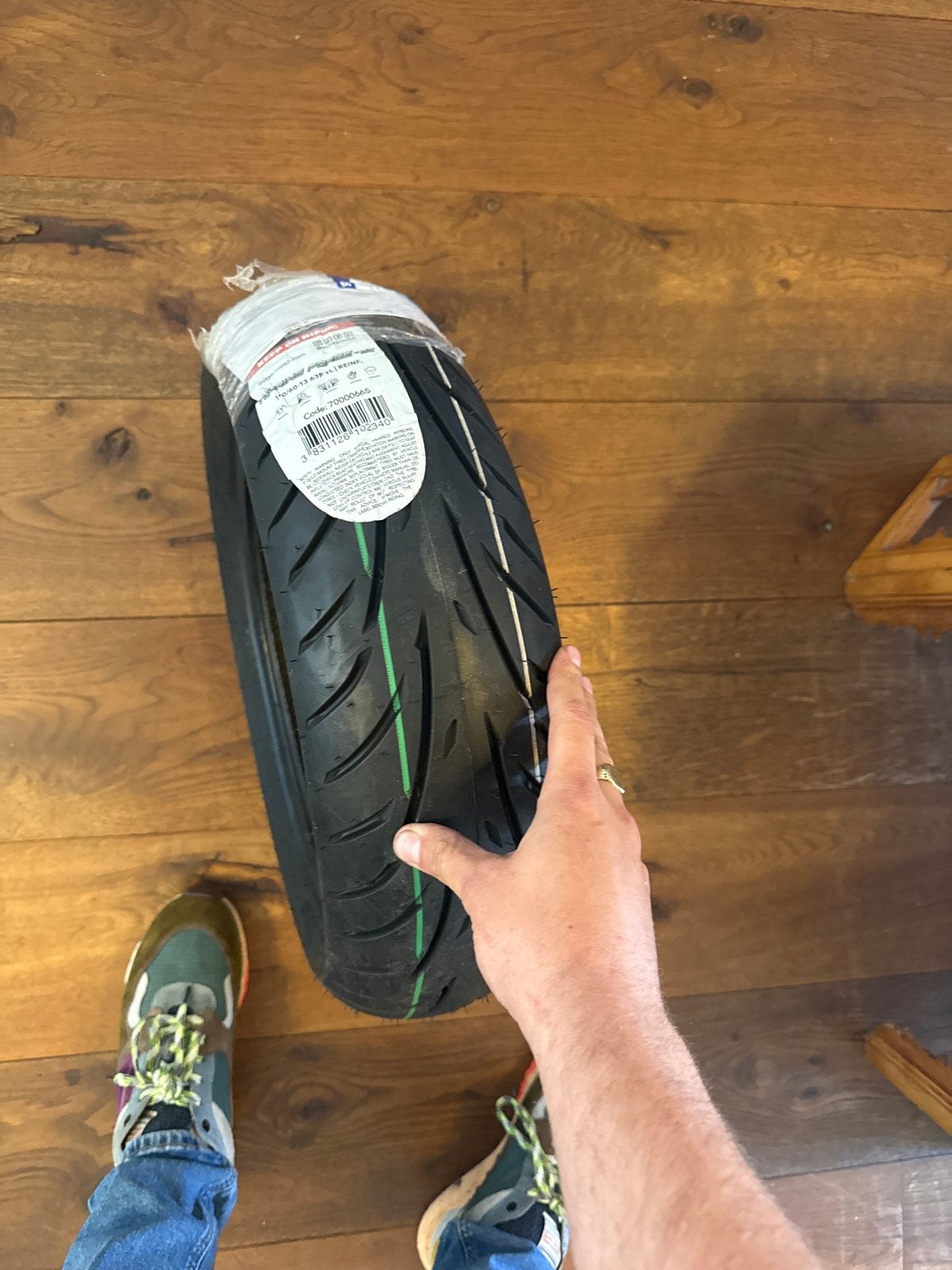 Mitas band 140/60-R13 voor motorscooter (GTS300/MP3), Motoren, Ophalen of Verzenden, Nieuw