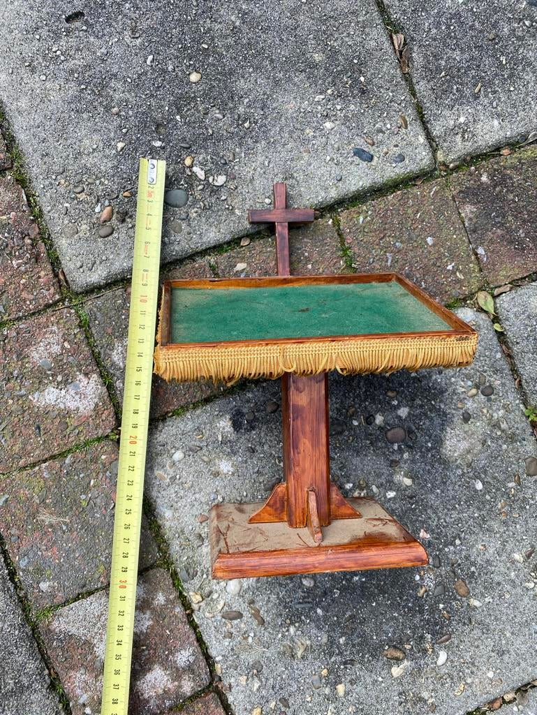 Antiek houten altaartje/bijbelstandaard met groen vilt, Ophalen of Verzenden