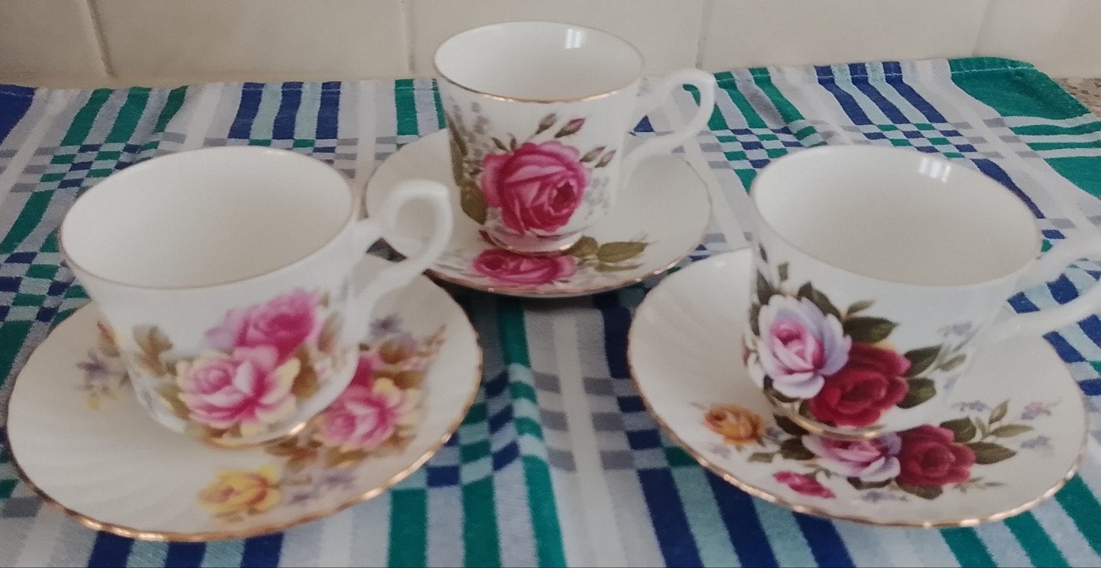 bone china kop en schotels, Verzamelen, Porselein, Kristal en Bestek, Ophalen, Zo goed als nieuw, Porselein, Kop en/of schotel