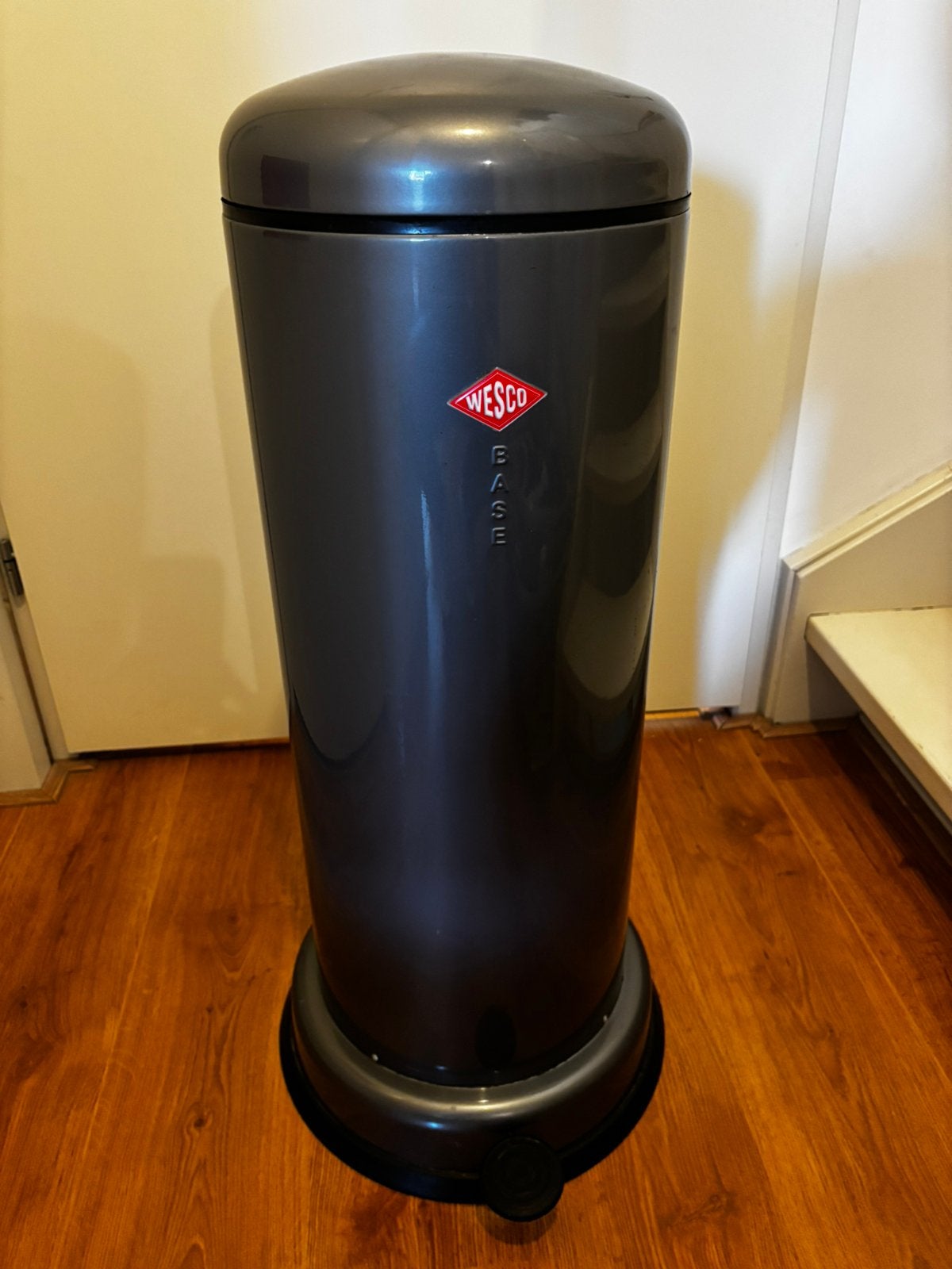 Mooi Wesco big baseboy afvalemmer 30L, Huis en Inrichting, Ophalen, Met pedaal, Zo goed als nieuw, 30 tot 40 liter