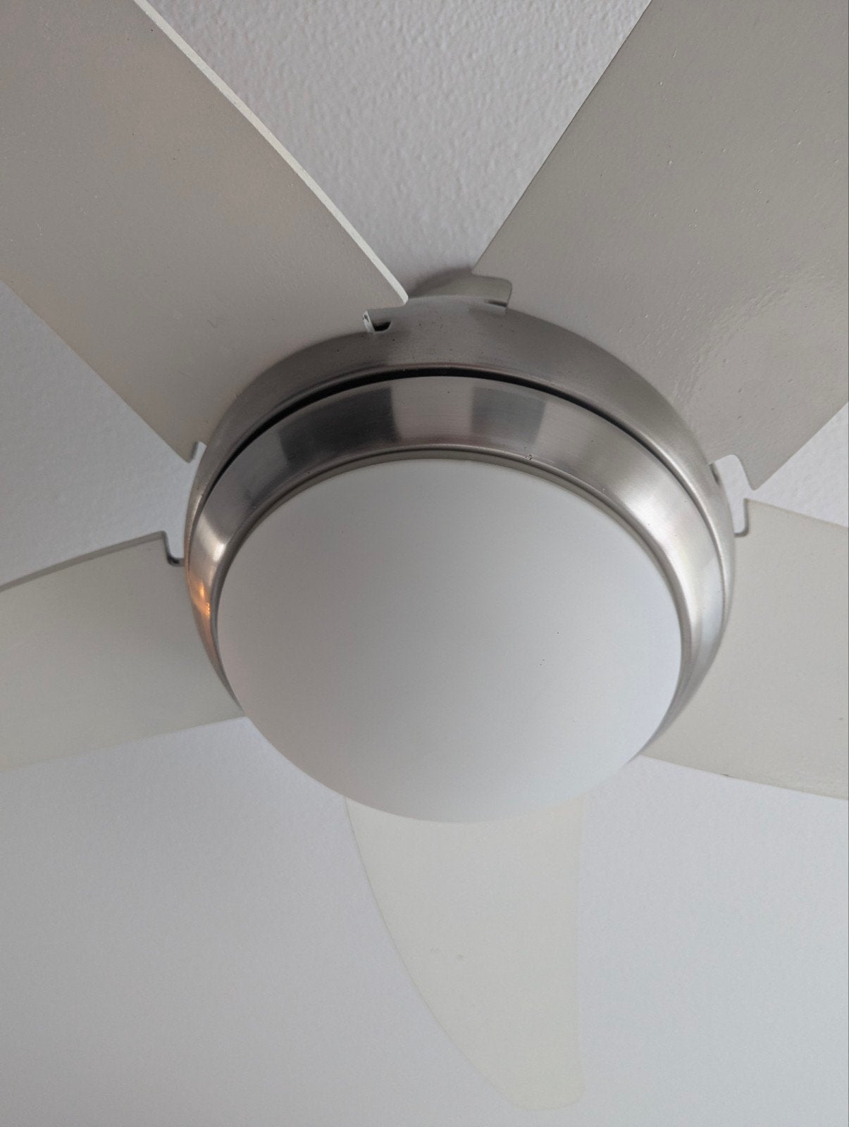 Grote plafondventilator met verlichting en afstandsbediening, Ophalen, Ventilator met afstandsbediening, Gebruikt, Plafondventilator
