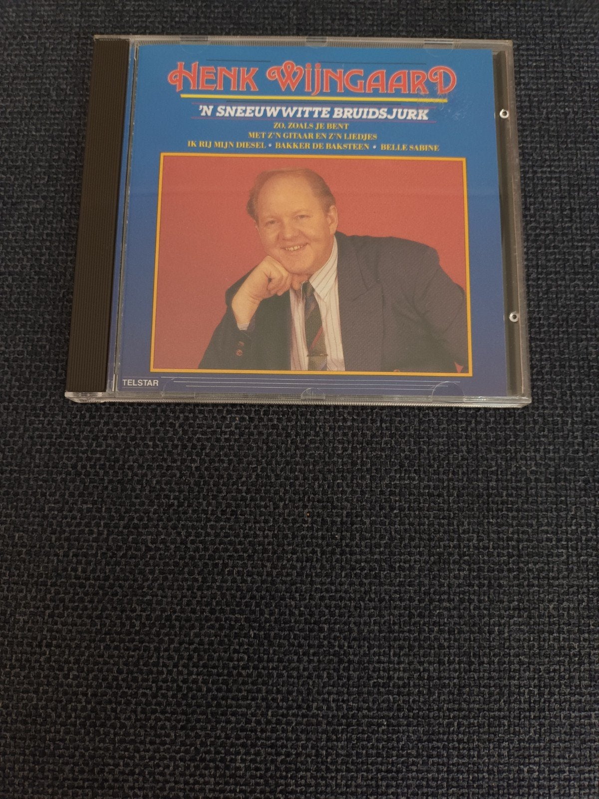 HENK WIJNGARD - N SNEEUWWITTE BRUIDSJURK, Ophalen of Verzenden, Zo goed als nieuw