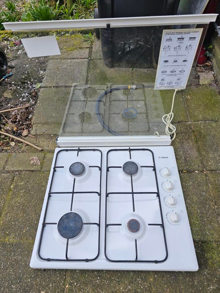 Bosch gasfornuis met 4 pitten, Ophalen of Verzenden