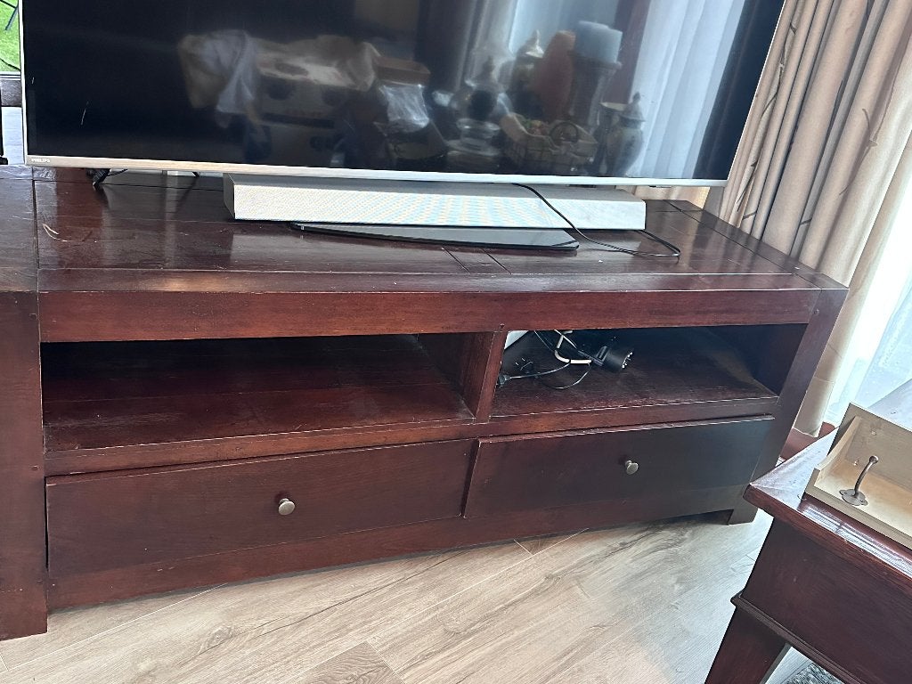 Grote TV meubel  Klassiek masief hout, Ophalen, Zo goed als nieuw, 25 tot 50 cm, Minder dan 100 cm
