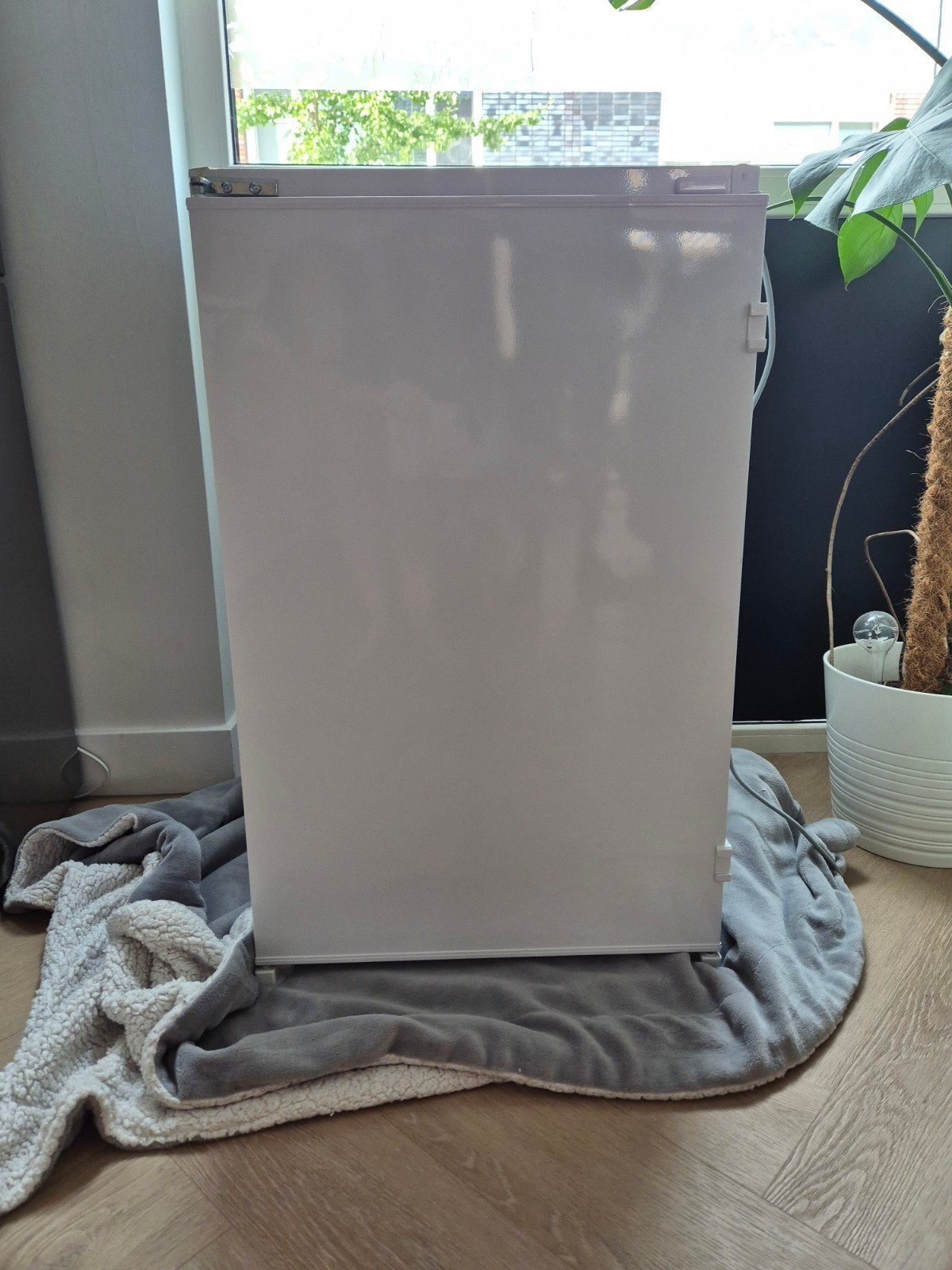 Ikea Lagan inbouw vriezer - Zo goed als nieuw, Ophalen, Minder dan 85 cm, 100 tot 150 liter, Zo goed als nieuw