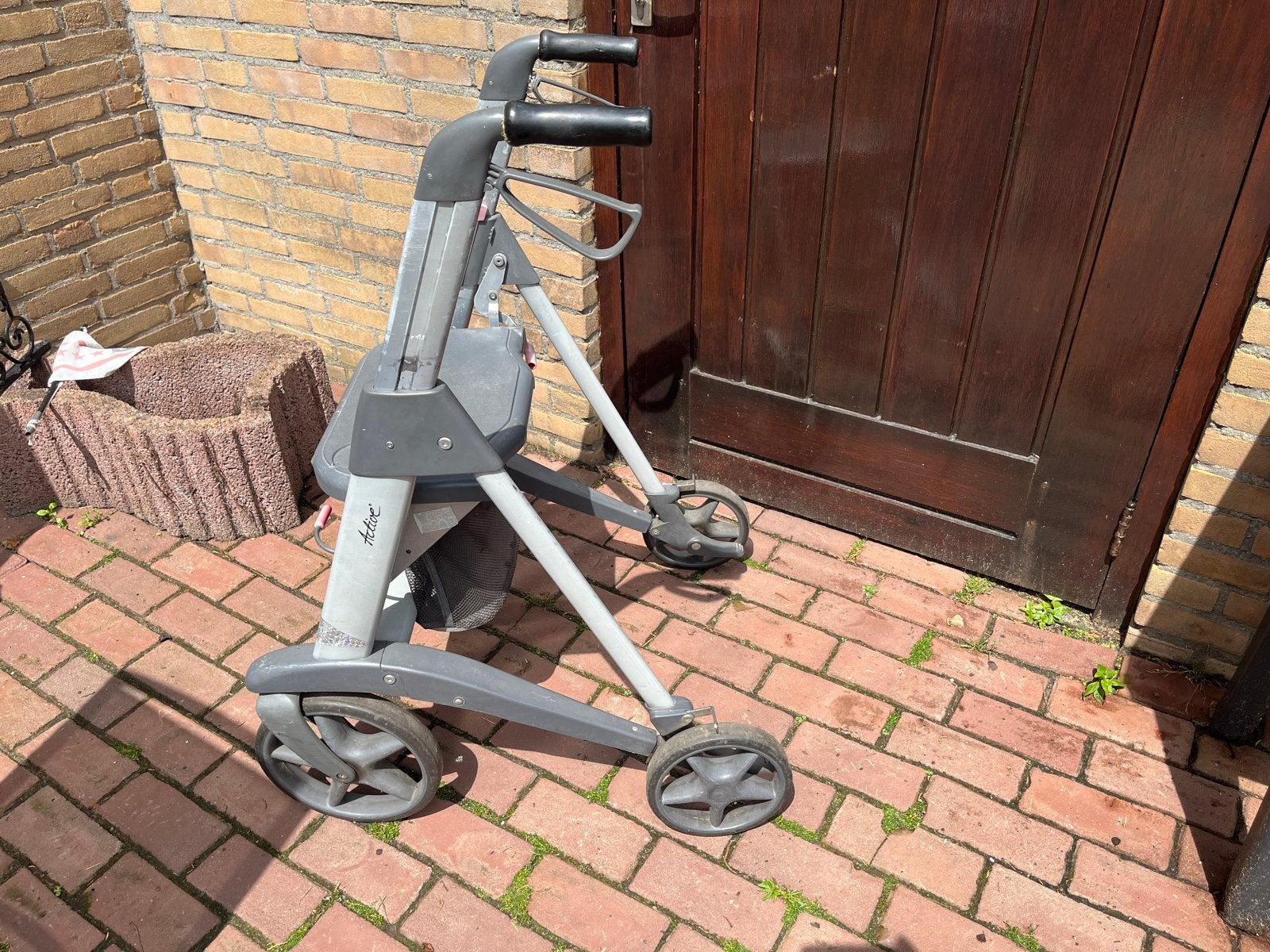 Rollator, Ophalen, Lichtgewicht