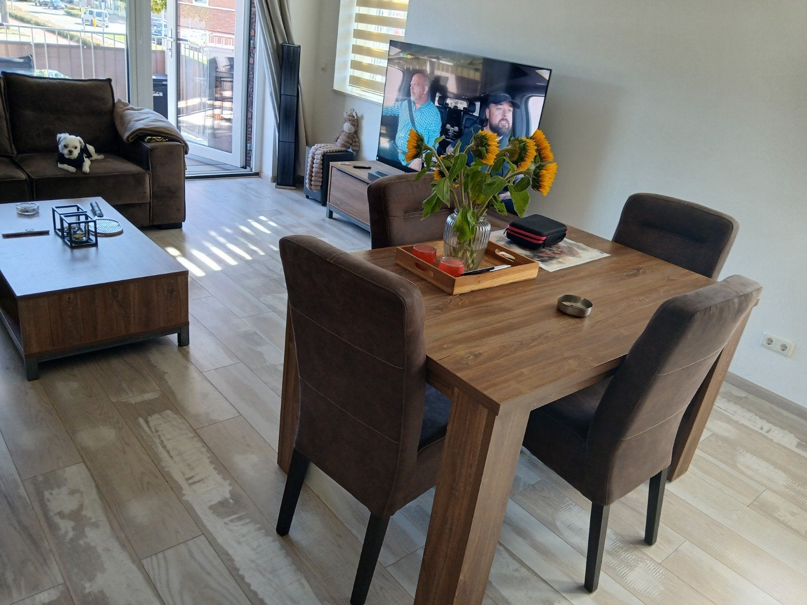 Compleet interieur met bank, salontafel en tv-meubel, Ophalen of Verzenden