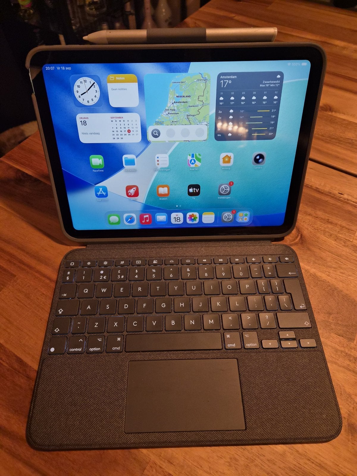 Apple iPad 10.9 (10e gen.) (2022), Computers en Software, 10 inch, Apple iPad, Ophalen of Verzenden, Zo goed als nieuw