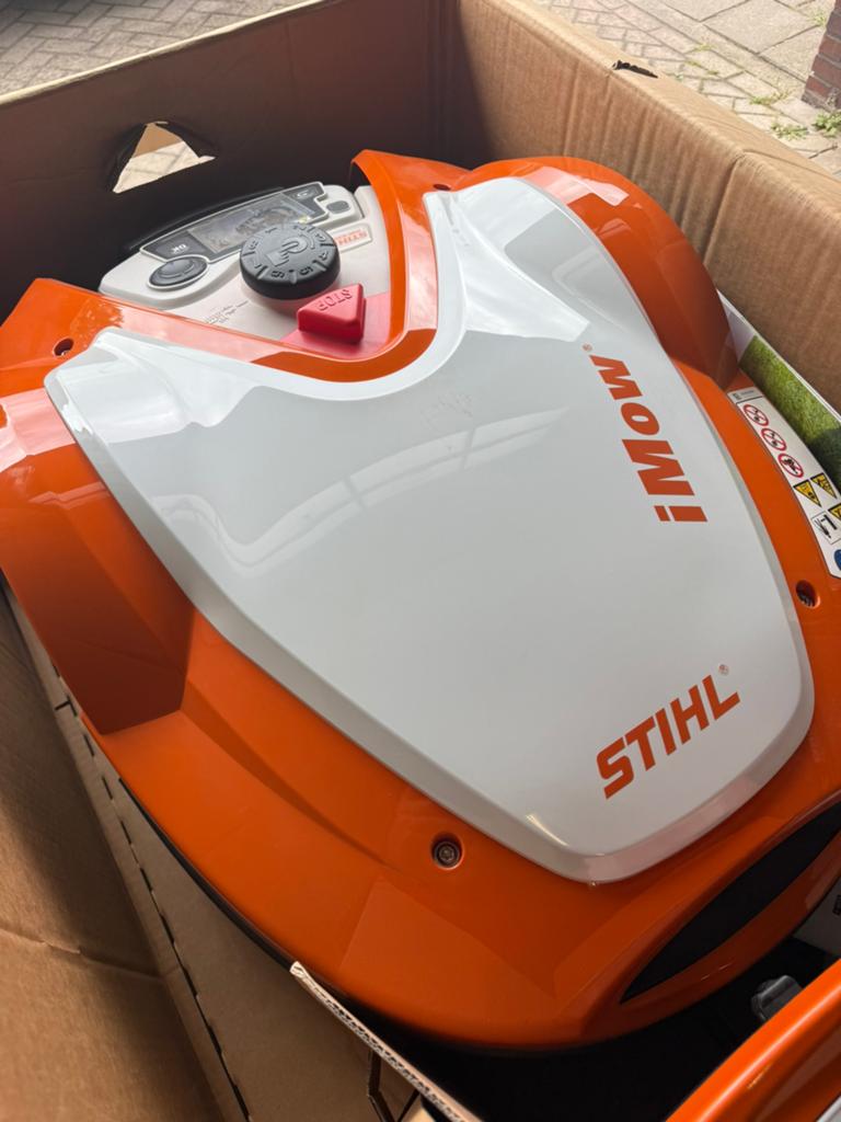Stihl iMow RMI 632 P Robotmaaier - Nieuw in doos - 4000m2, Cirkelmaaier, ., Minder dan 30 cm, Accu-grasmaaier