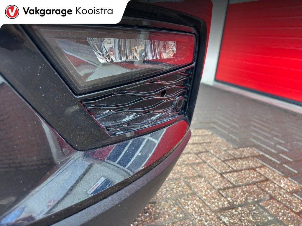 Seat Ateca 1.5 TSI Xcellence Edition|Pano|ACC|360Camera, 12 maanden, Zwart, 4 cilinders, Zwart