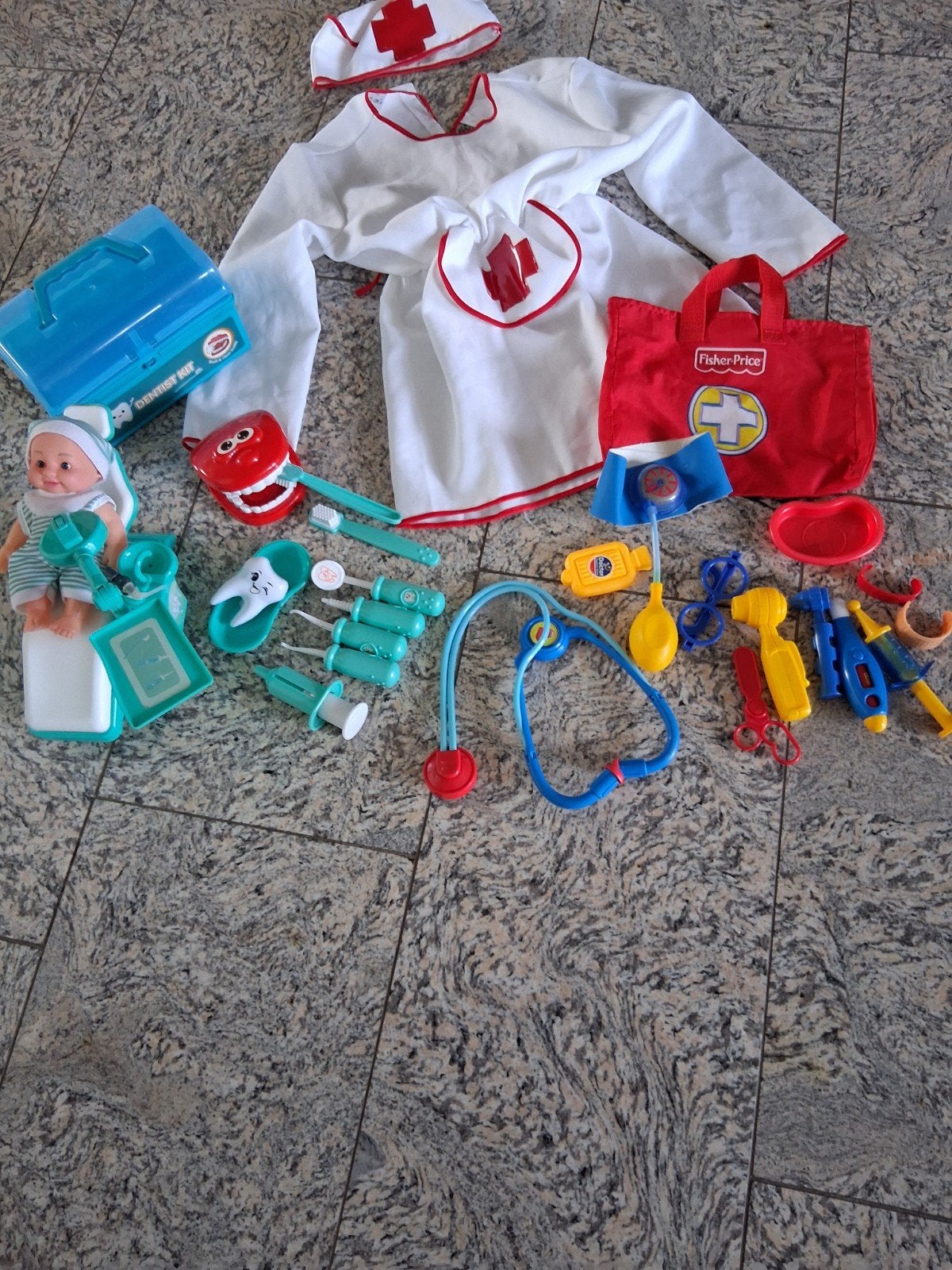 Dokter en tandarts speelset met verkleedkostuum, Ophalen, Gebruikt, Jongen of Meisje