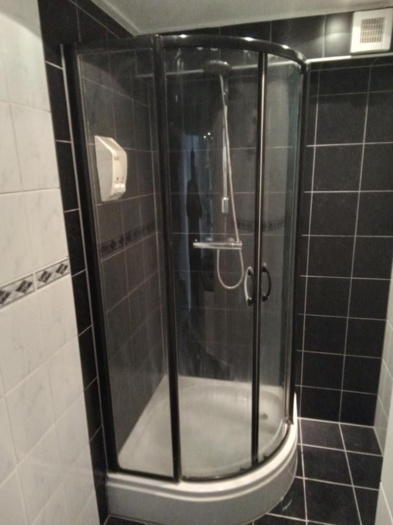 Douche cabine met Douchebak, Ophalen, Gebruikt