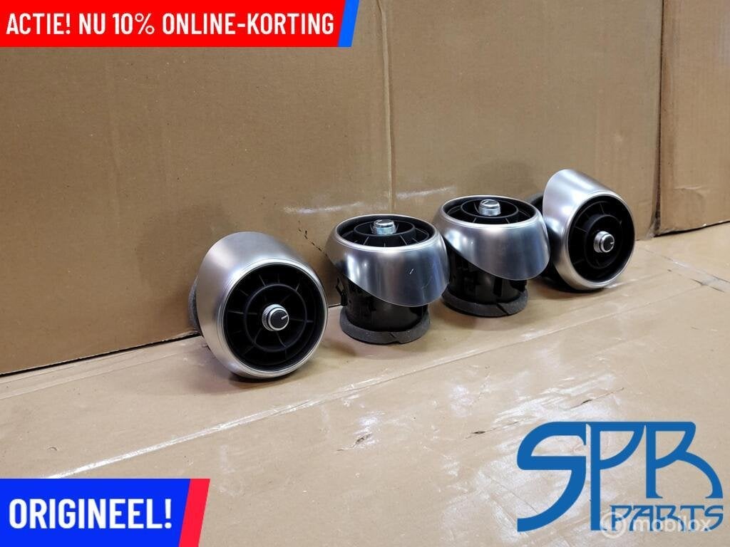 AUDI A1 S1 8X CHROOM LUCHTROOSTER SET VENTILATIE DASHBOARD, Gebruikt, AUDI, Audi, Ophalen of Verzenden