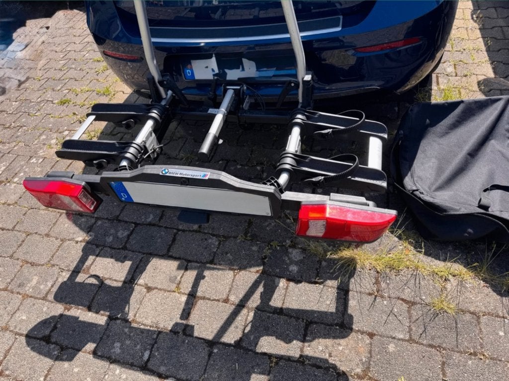 UEBLER X21S fietsendrager, Auto diversen, Fietsendragers, Zo goed als nieuw, Fietsendrager-accessoire, 2 fietsen, Brede banden