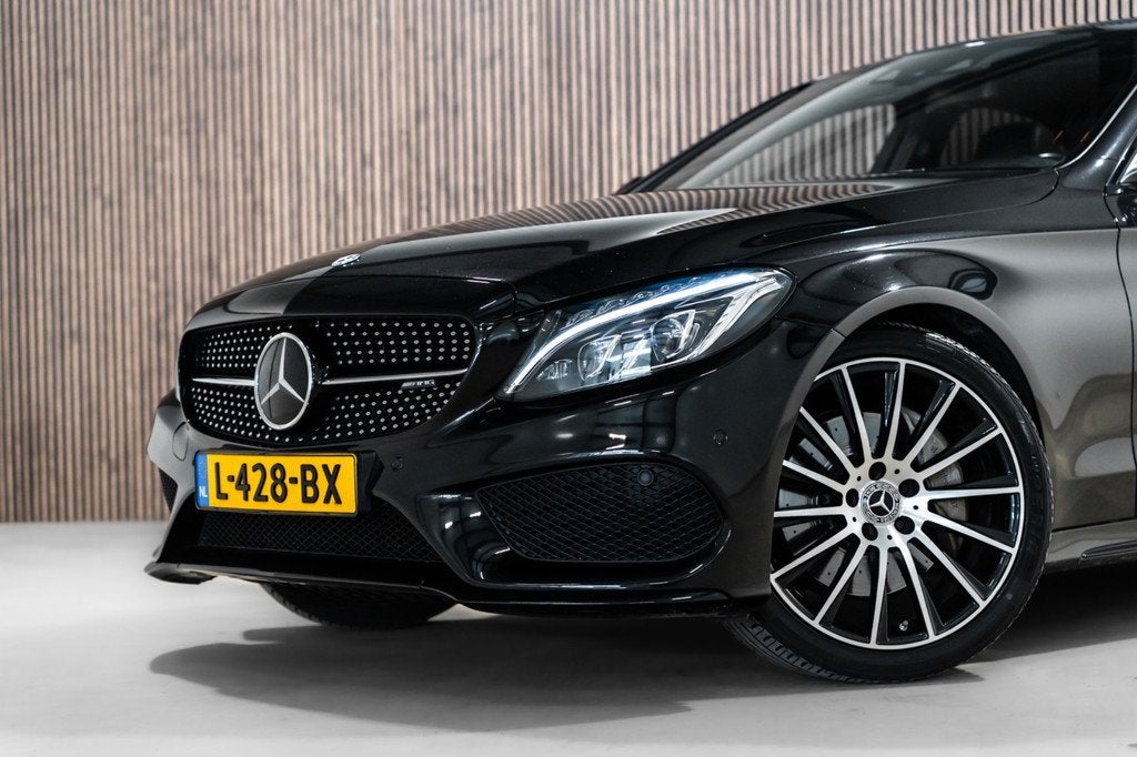 Mercedes-Benz C-klasse 300 Prestige Full Option Pano Camera, Auto's, Automaat, 4 cilinders, Automatische klimaatregeling, Zwart