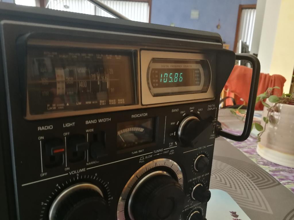 National Panasonic DR 28 RF-2800 LBS uit 1978, Audio, Tv en Foto, Radio's, Ophalen of Verzenden, Gebruikt, Radio