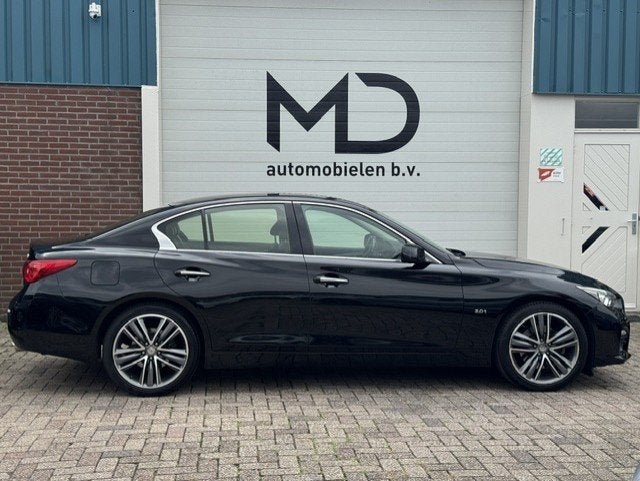 Infiniti Q50 2.0t Performance - Dealer onderhouden - 360, Automaat, Euro 5, Gebruikt, 4 cilinders