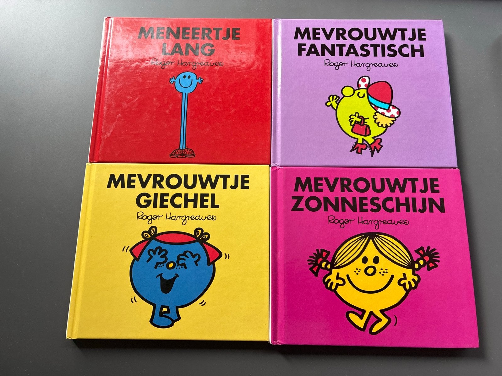 Meneertjes en Mevrouwtjes boeken - Roger Hargreaves, Ophalen of Verzenden, Zo goed als nieuw, Sprookjes