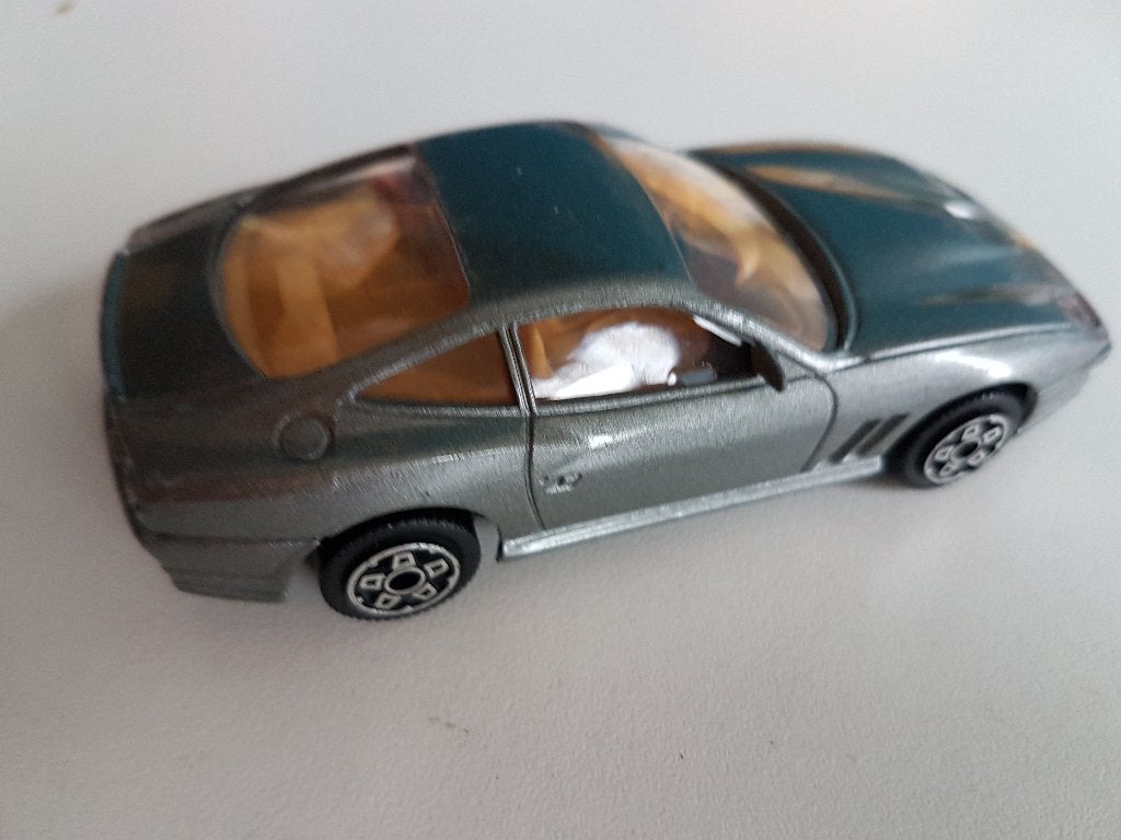 Bburago Ferrari 550 MARANELLO grijs, zgan, 1/43, Ophalen of Verzenden, Zo goed als nieuw, Auto, Overige merken
