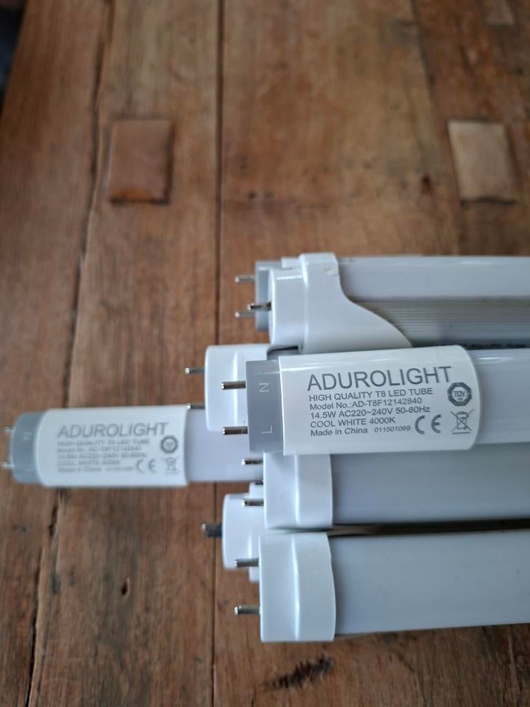 9 led buizen 1.20m lamg, Ophalen of Verzenden
