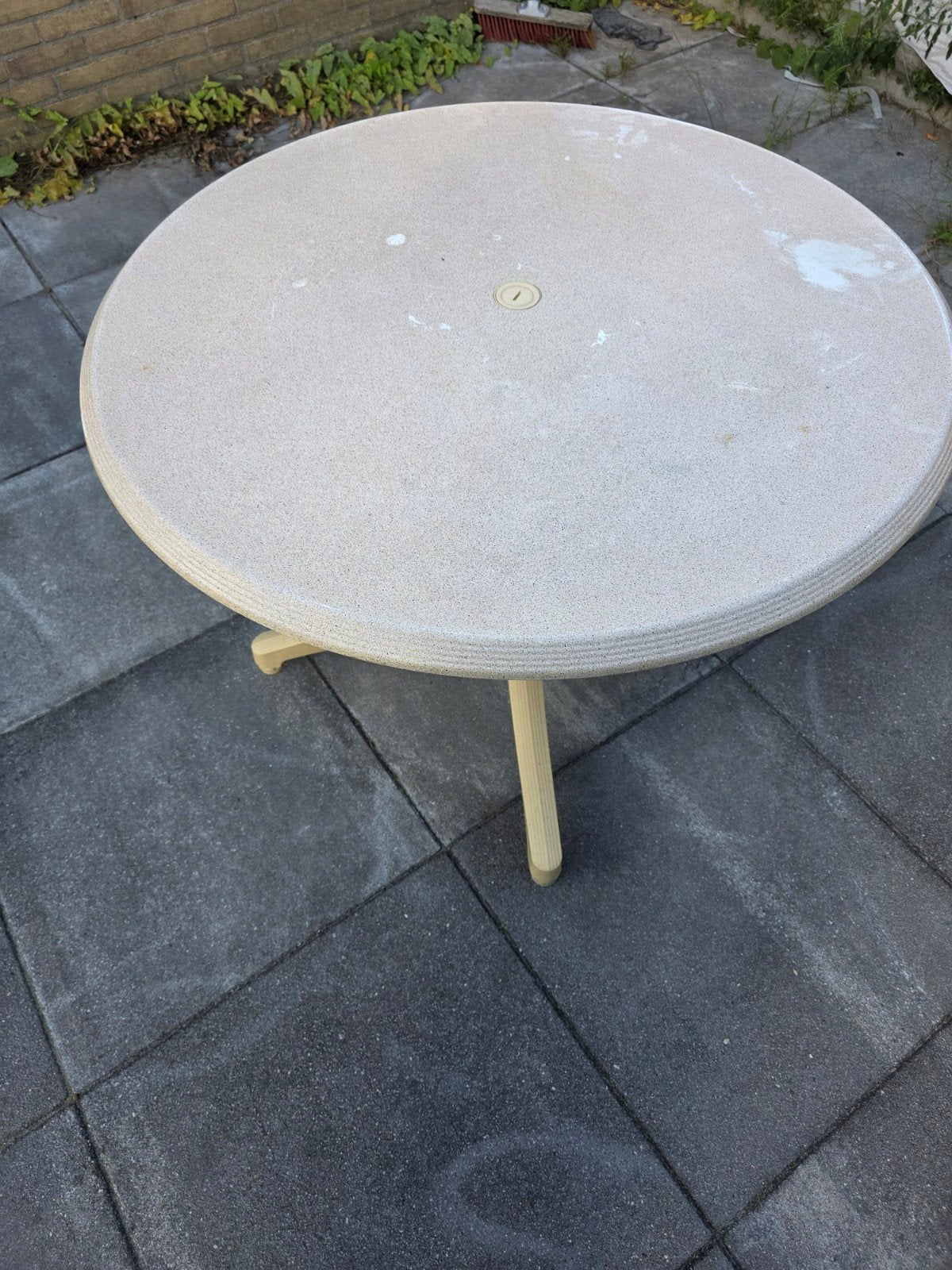 Gele ronde tuintafel met 4 stoelen, Tuin en Terras, Ophalen, Gebruikt