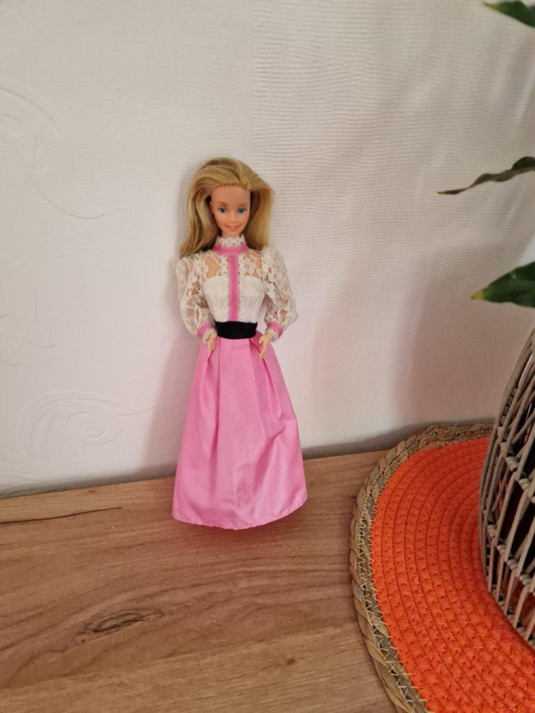 Barbie puppen von mattel, Verzamelen, Poppen, Ophalen of Verzenden, Pop
