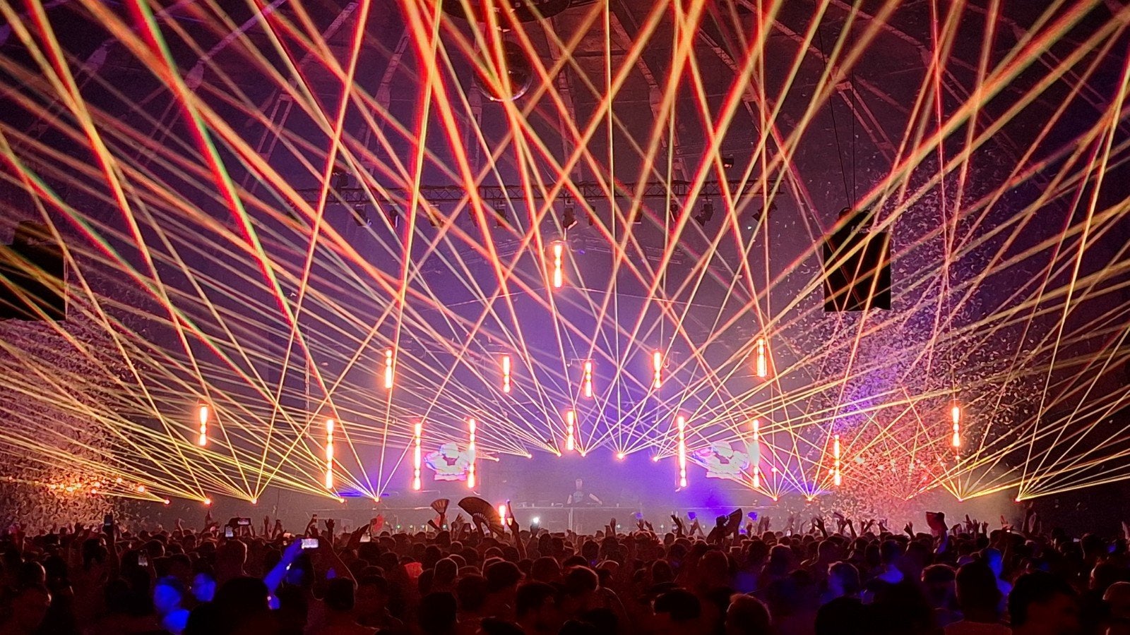 High Impact LASERSHOWS 33jaar ervaring