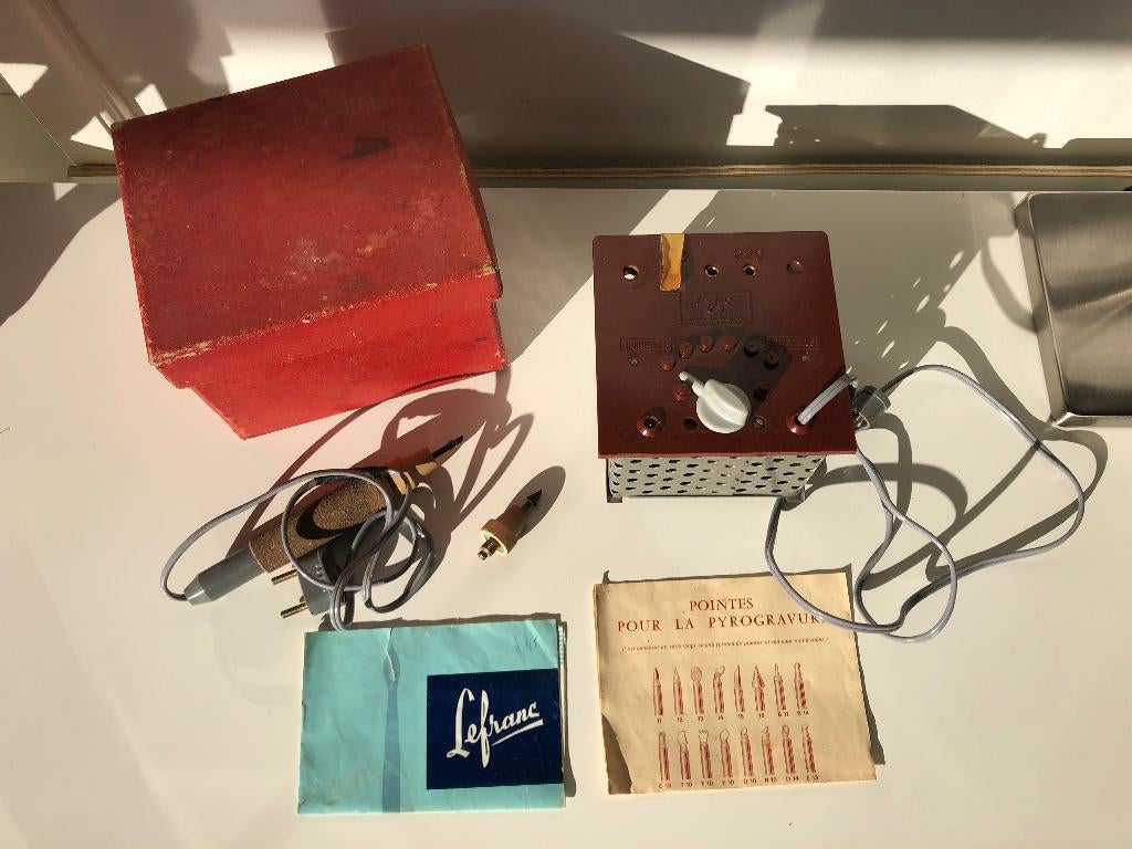 B307 Vintage Elektrisch brandgraveren Lefranc Pyro G2, Hobby en Vrije tijd, Ophalen of Verzenden, Gebruikt