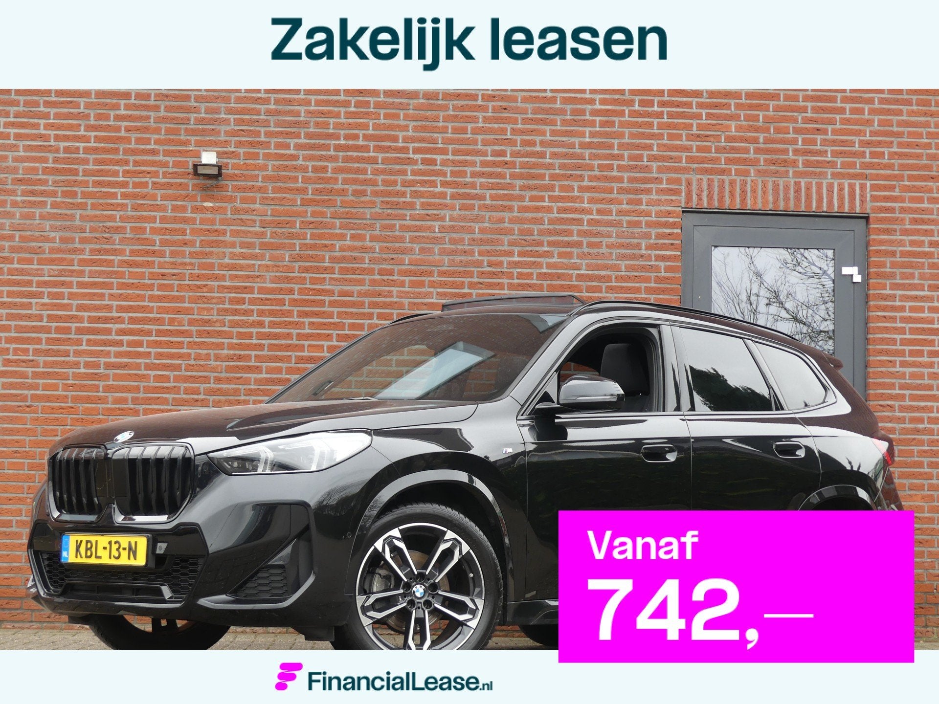 BMW X1 sDrive18i M-Sport / Panoramadak, 136 pk, Gebruikt, Automatische klimaatregeling, Zwart