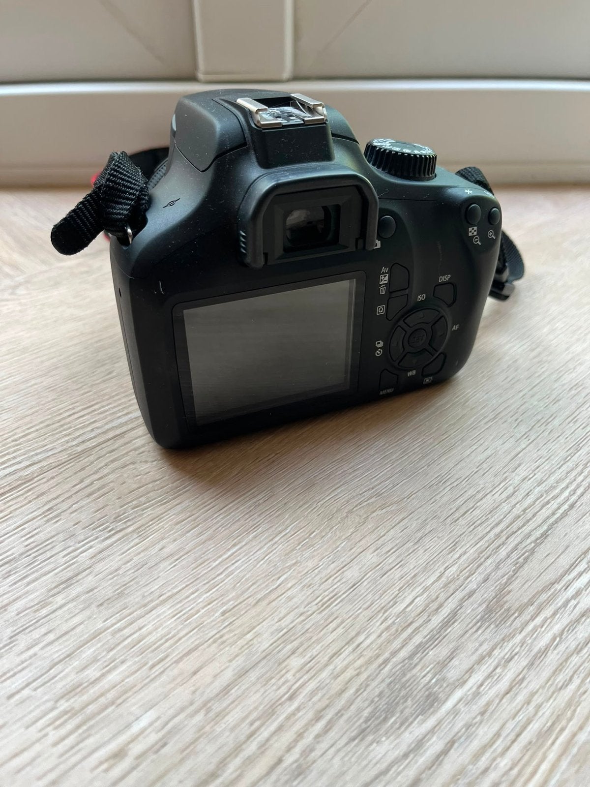 Canon EOS 4000D Spiegelreflexcamera met 18mm en 50mm lens, Ophalen, Spiegelreflex, Canon, Zo goed als nieuw