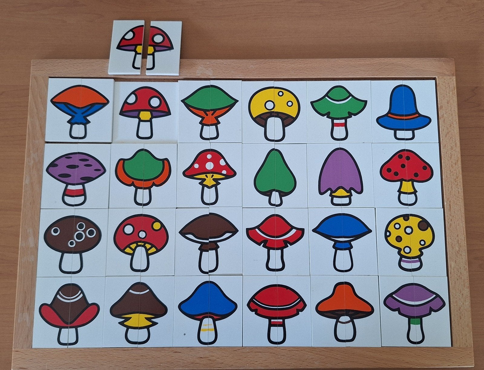 Rolf Lottospel met 24 hele en 48 halve kaartjes, Kinderen en Baby's, Ophalen of Verzenden, Zo goed als nieuw, Puzzelen