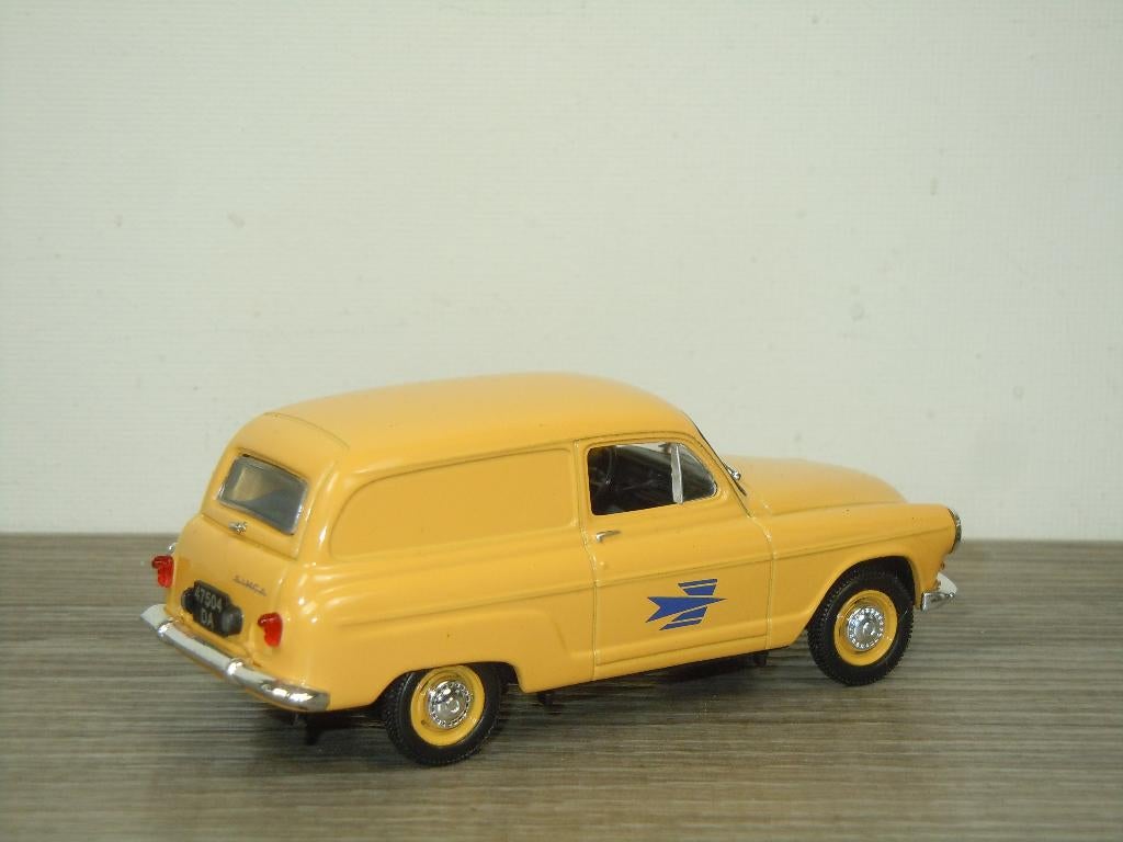 Simca Aronde P60 Poste - Universal Hobbies 1:43, Auto, Verzenden, Frankrijk, Zo goed als nieuw
