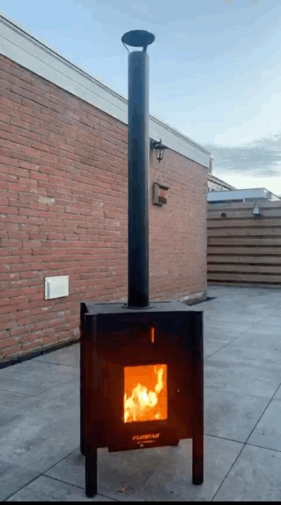 Plospan pellet kachel, Ophalen, Zo goed als nieuw, Hout, Houtkachel