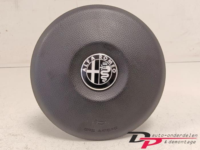 Airbag links (Stuur) van een Alfa Romeo 159