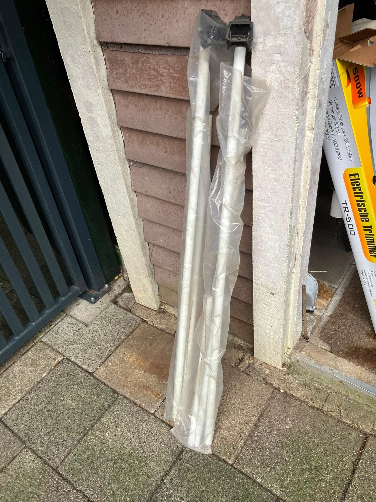 Stangen voor zij-luifel caravan, merk Fiamma, Ophalen