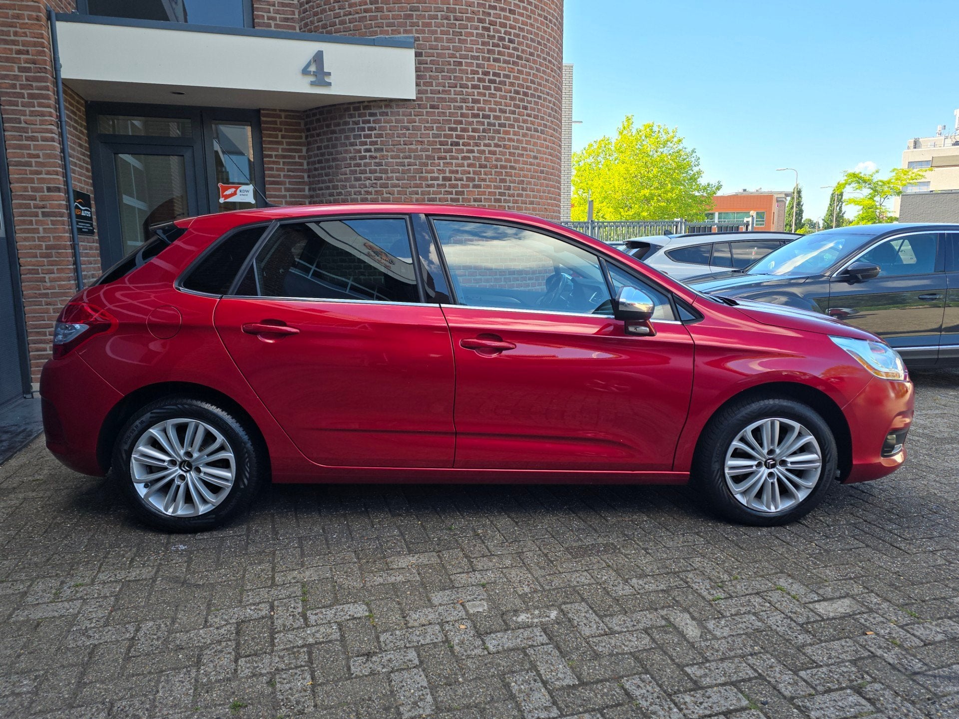 Citroen C4 1.2 PureTech Exclusive Nap |PDC |Driem Vervangen, Auto's, Citroën, Euro 6, 1199 cc, Leder en Stof, Origineel Nederlands