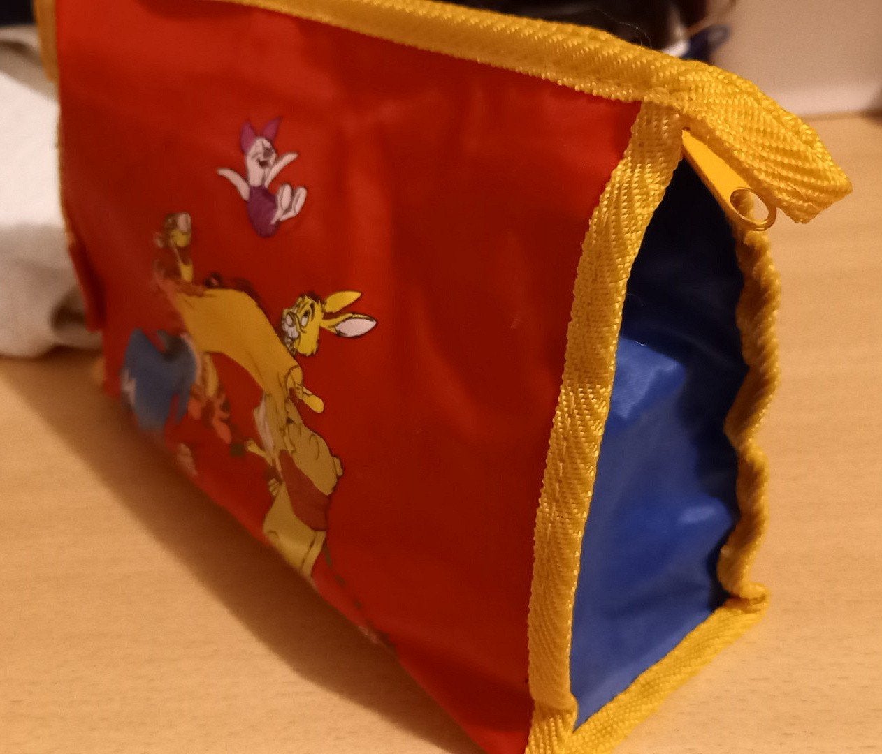 Disney Winnie de Poeh., Ophalen of Verzenden, Rood, Minder dan 35 cm