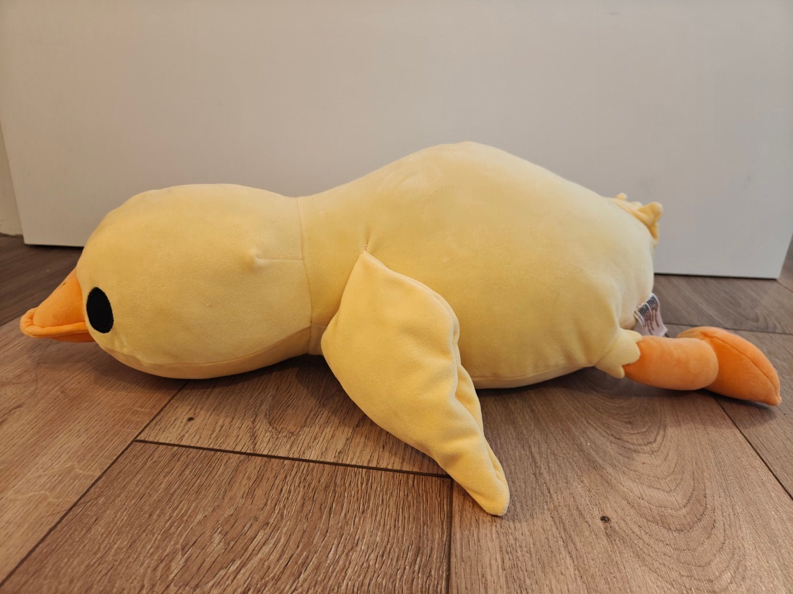 ZURU Hug-a-lumps Verzwaarde Knuffel Eend - 55cm, 1.5kg, Overige merken, Ophalen of Verzenden, Zo goed als nieuw, Middelgroot (20 tot 80 cm)