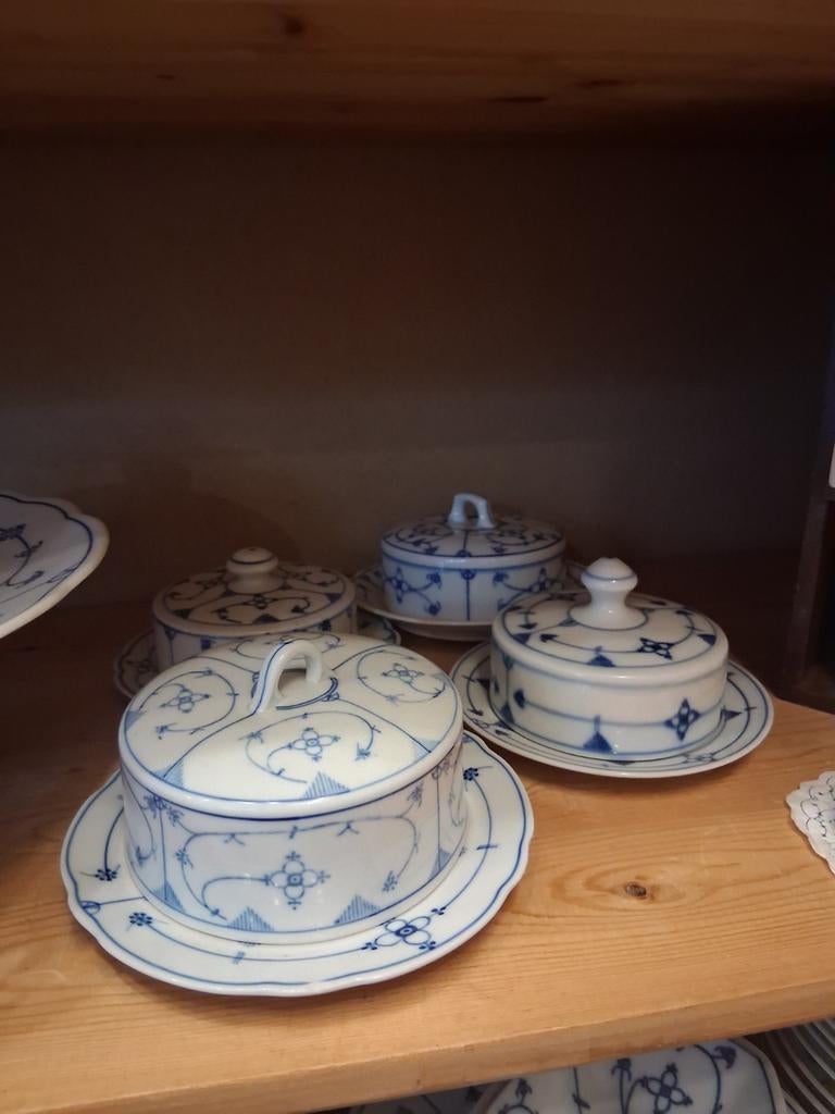 Diverse  modellen  botervloot  blauw saks, Ophalen of Verzenden